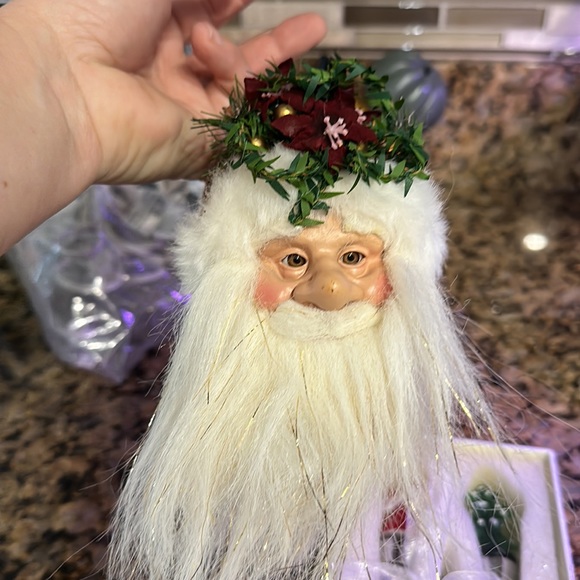 Christmas items hanging Santa + wine bottle decor - Picture 2 of 9